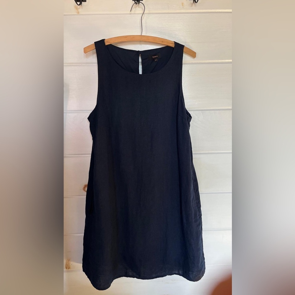 Women’s Quince Linen Navy Sleeveless Dress